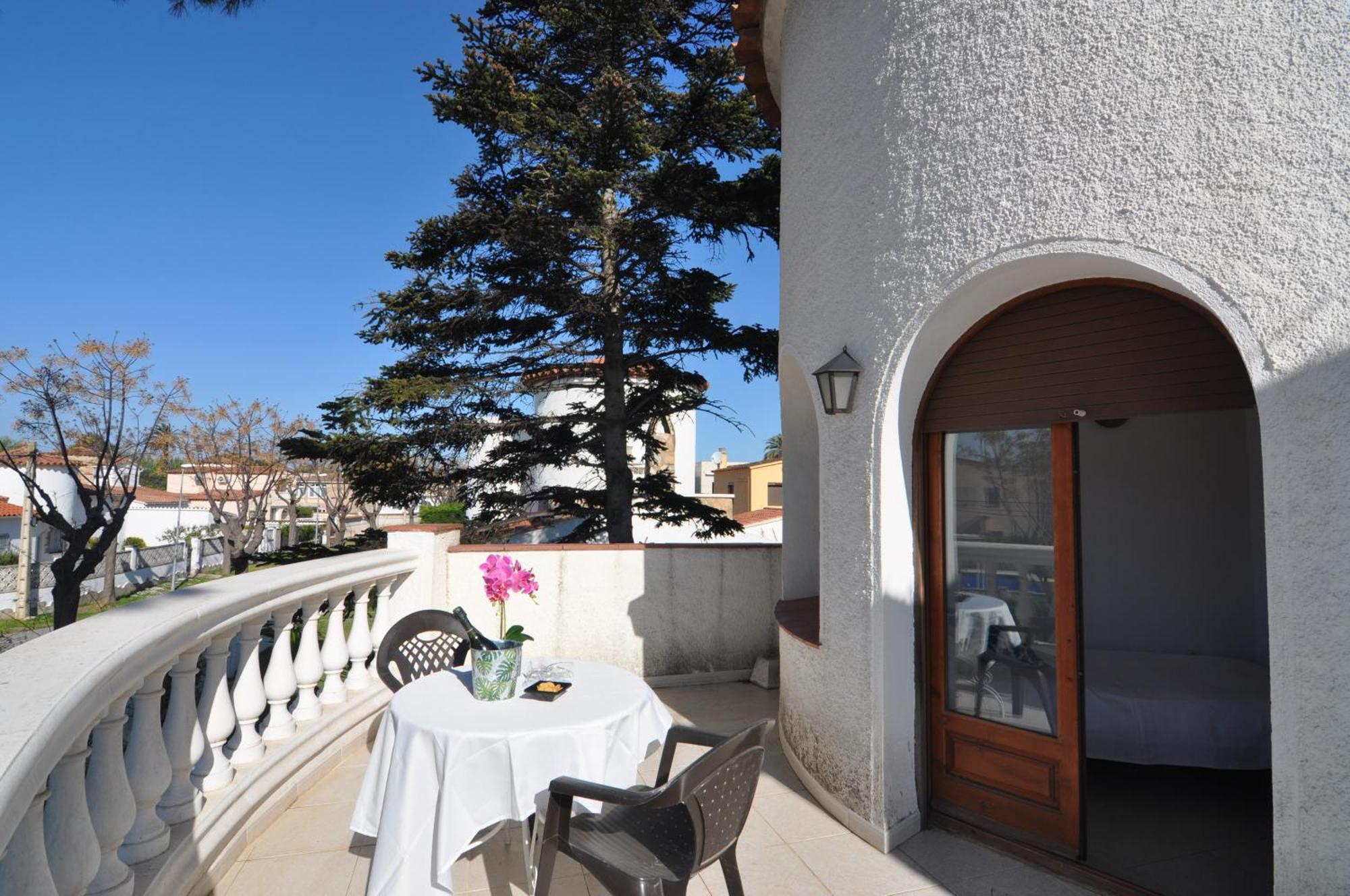 Villa RNET - Requesens Empuriabrava Extérieur photo